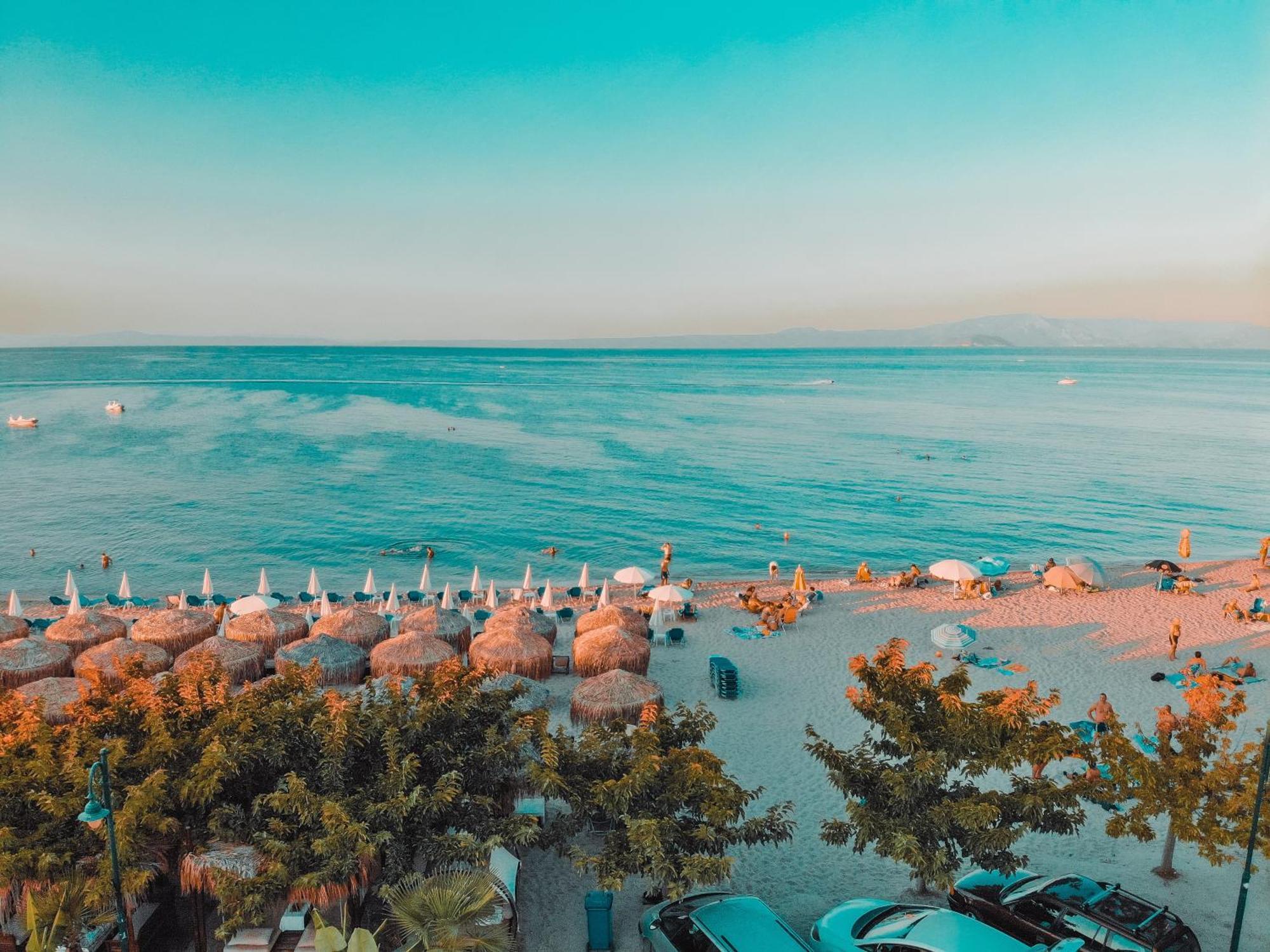Aleksia Seaside Deluxe Apartment Pefkochori Eksteriør bilde