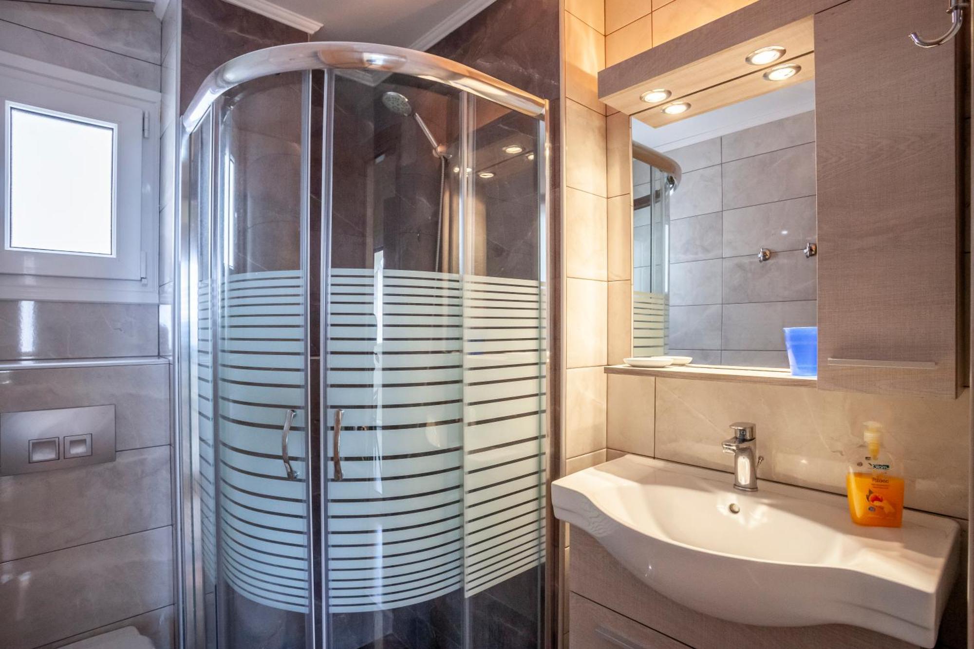 Aleksia Seaside Deluxe Apartment Pefkochori Eksteriør bilde